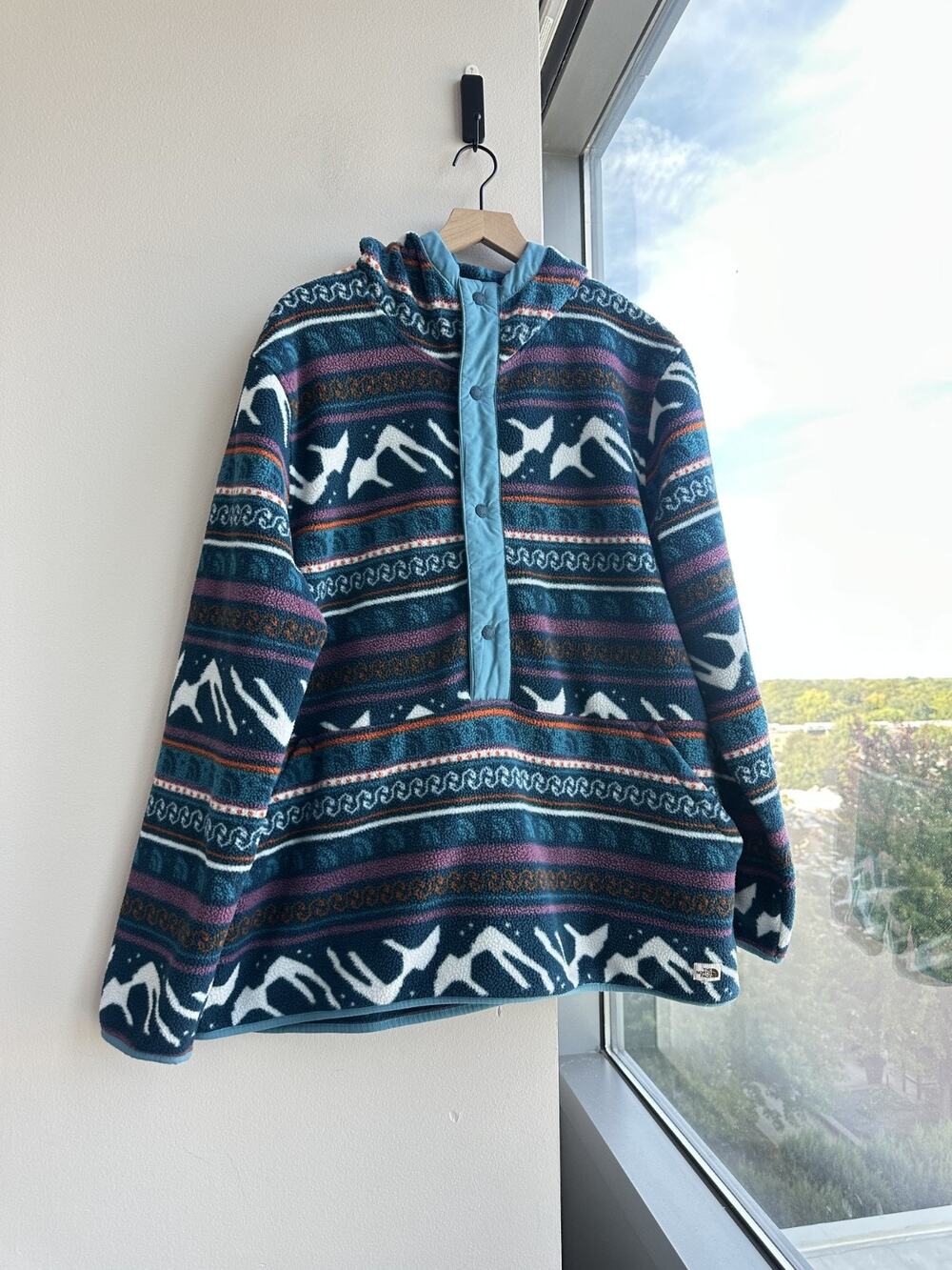The North Face Carbondale Fleece 1/2 Snap Colorful Aztec Hooded Sweatshirt XXL